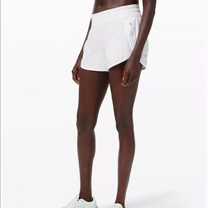 Lululemon tracker shorts